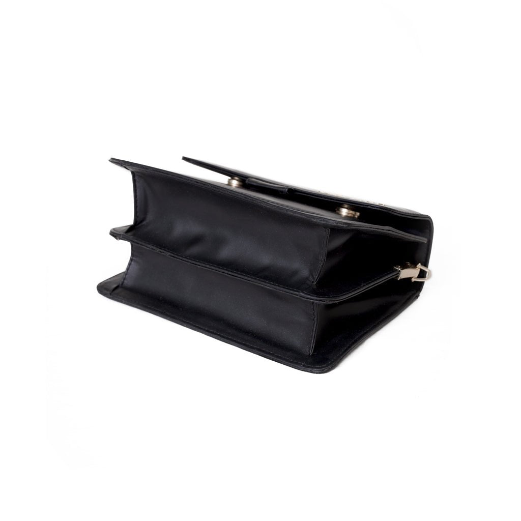 Julia Black Handbag - Vuchetti